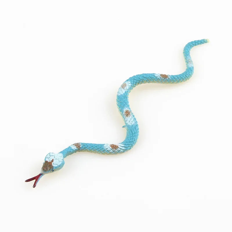 12Pcs High Simulation Toy Plastic Snake Model Funny Scary Snake Kids Gag Prank Funny Favor Toys Halloween Prank Prop for Decors