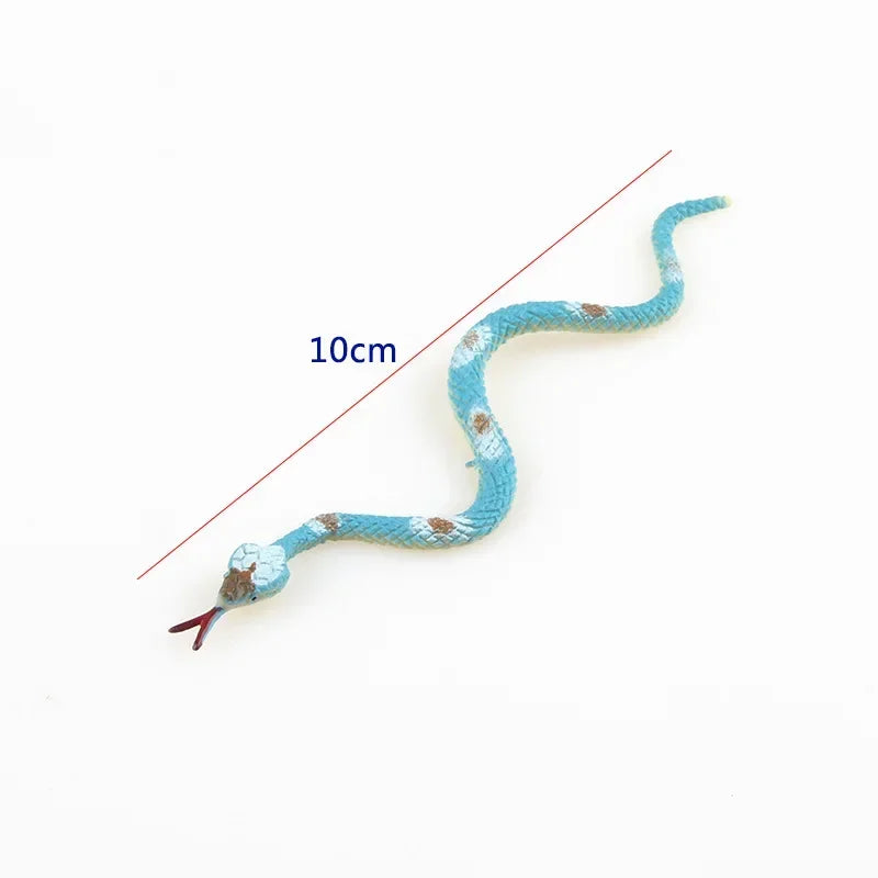 12Pcs High Simulation Toy Plastic Snake Model Funny Scary Snake Kids Gag Prank Funny Favor Toys Halloween Prank Prop for Decors